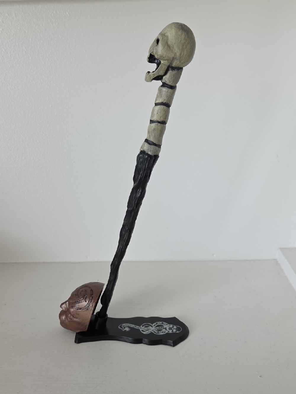 Harry Potter Death Eater Skull Wand From The Nobel Collection 12inches Long - Picture 3 of 4